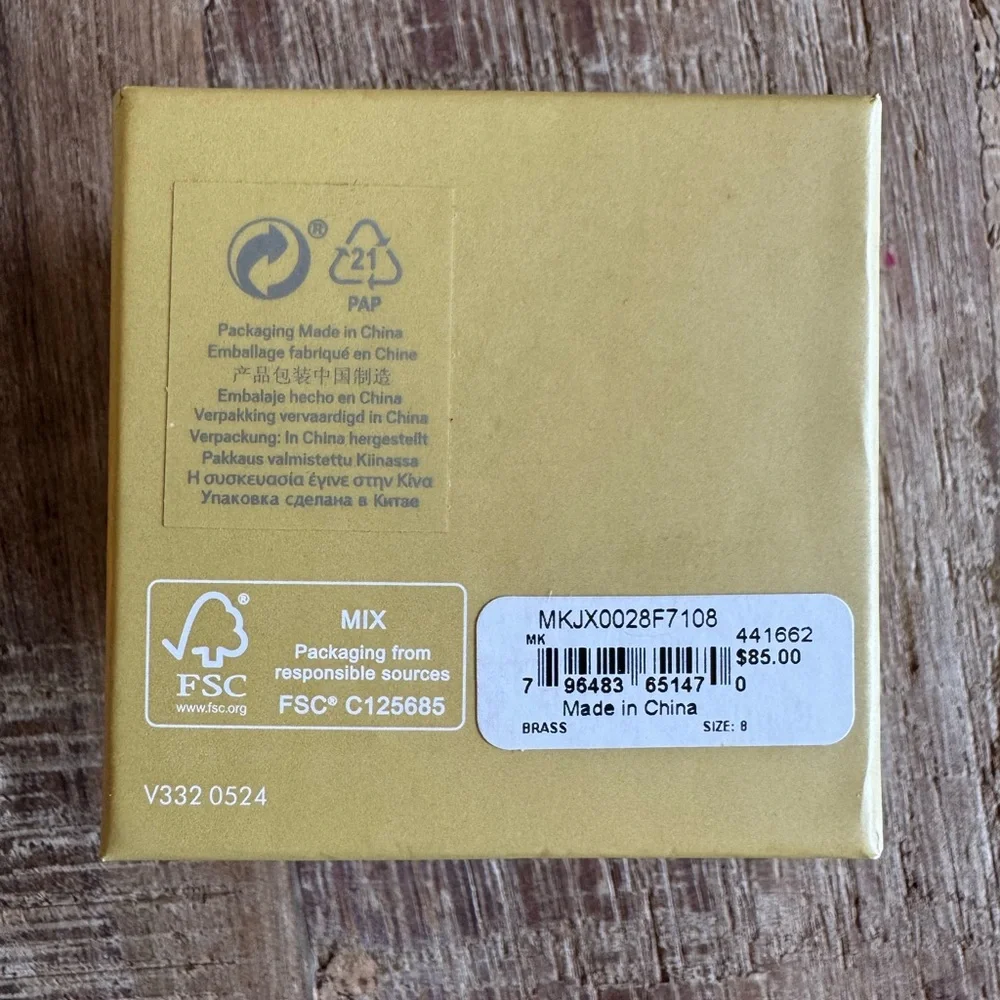 Michael kors ring - size 8 - Picture 2 of 3